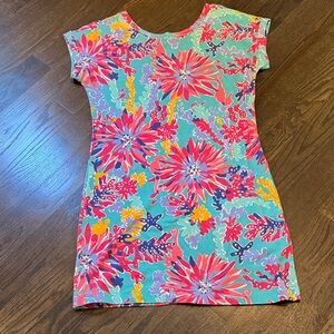 Lilly Pulitzer Dress in Vibrant Colors and Back Botton Detail